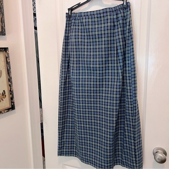 Vintage Blue Plaid Skirt - Picture 2 of 12